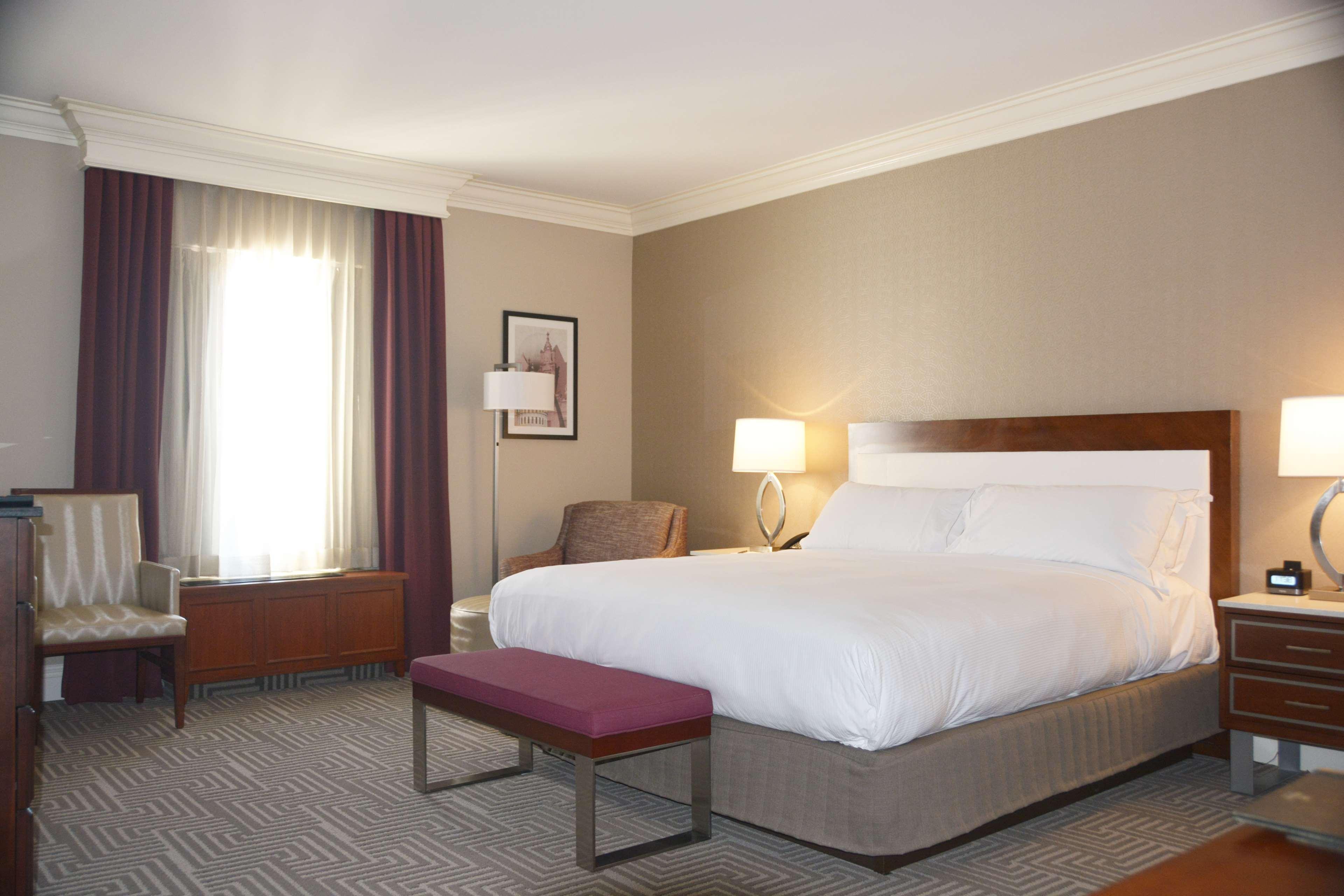 Hilton St. Louis Frontenac Buitenkant foto