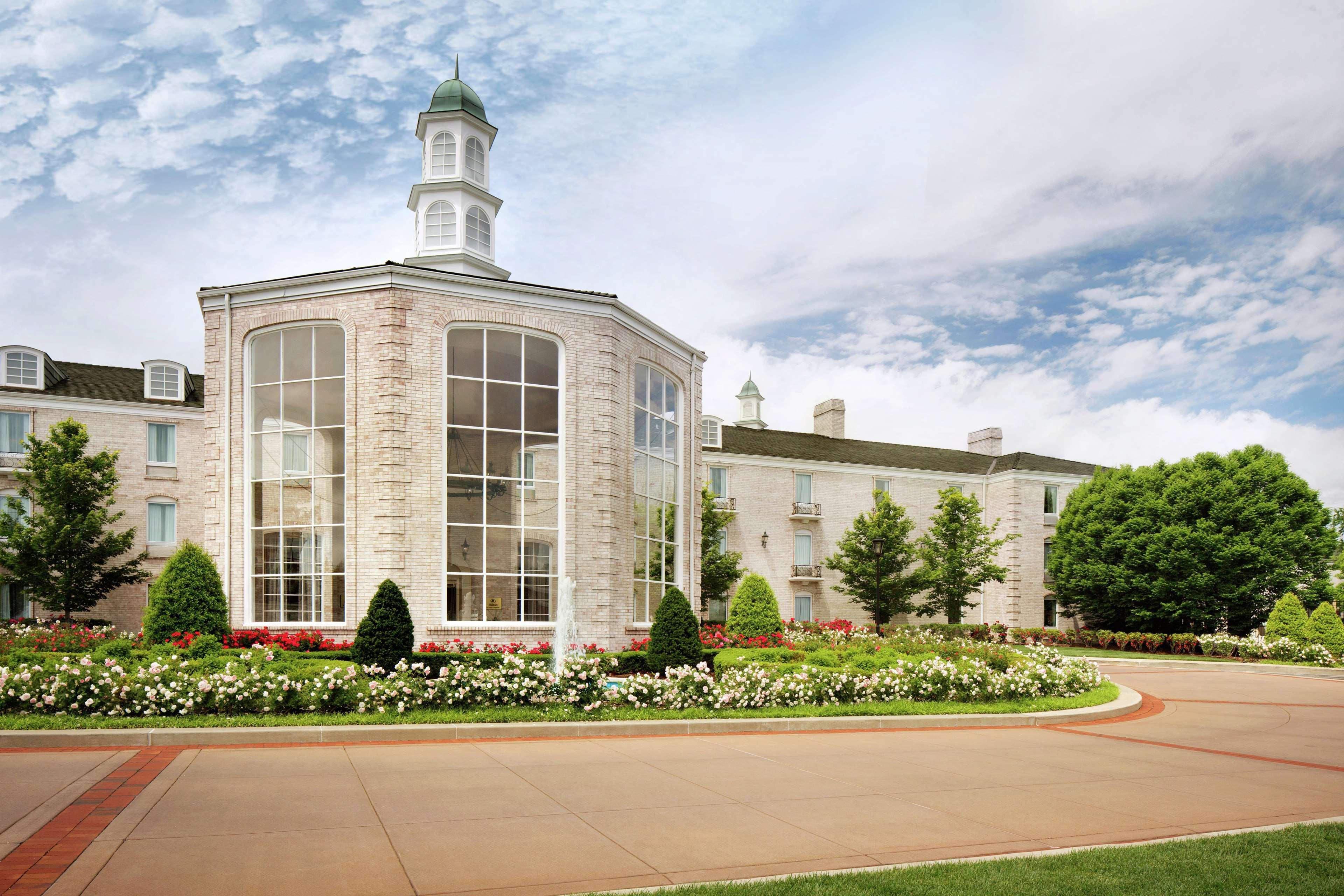 Hilton St. Louis Frontenac Buitenkant foto