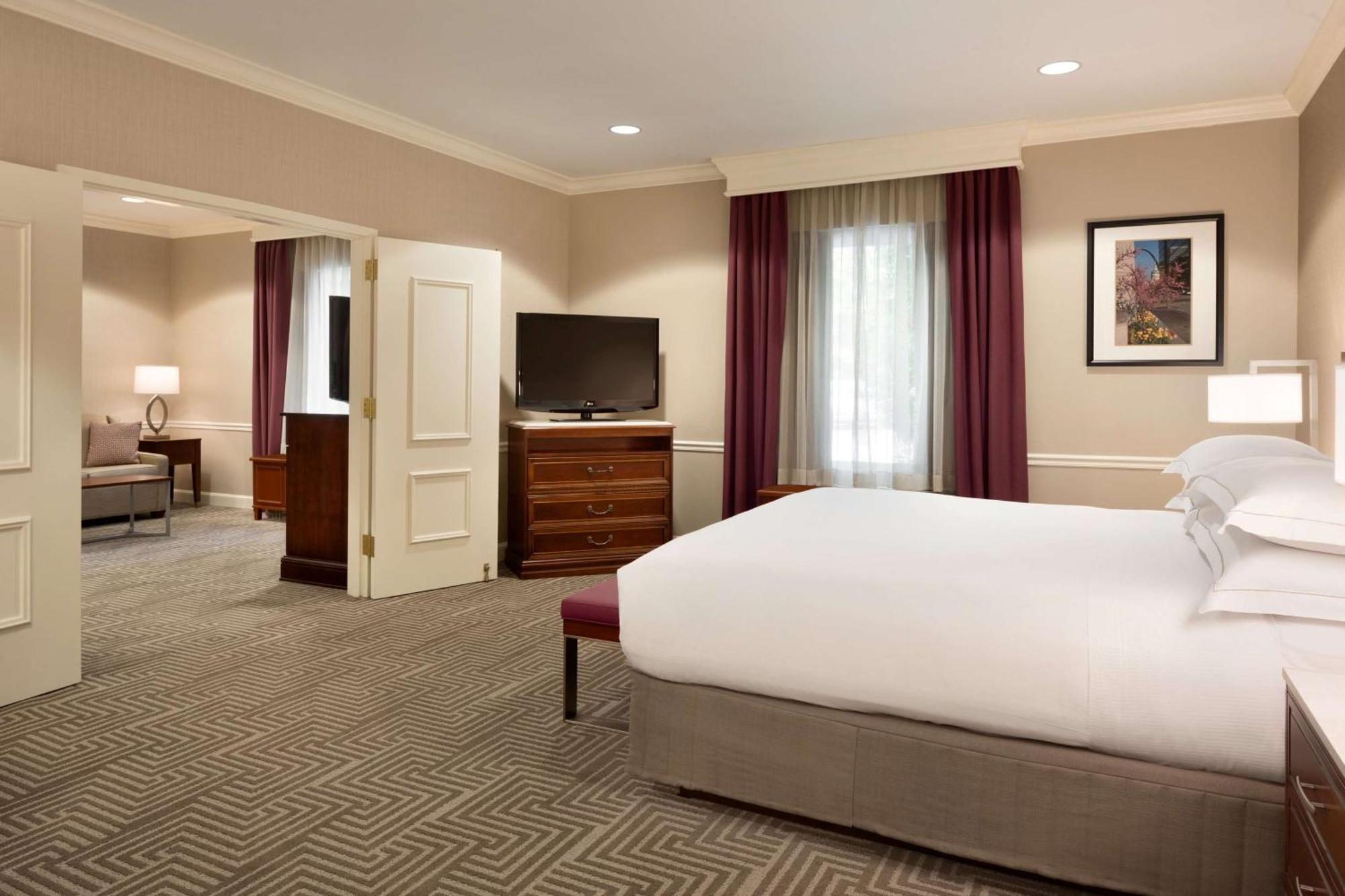 Hilton St. Louis Frontenac Buitenkant foto