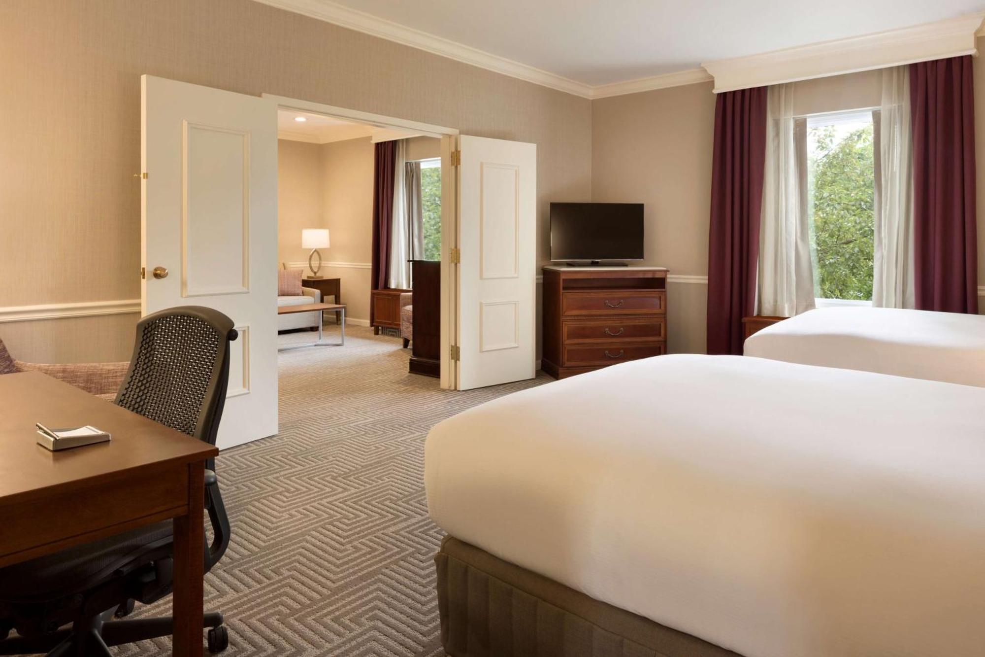 Hilton St. Louis Frontenac Buitenkant foto