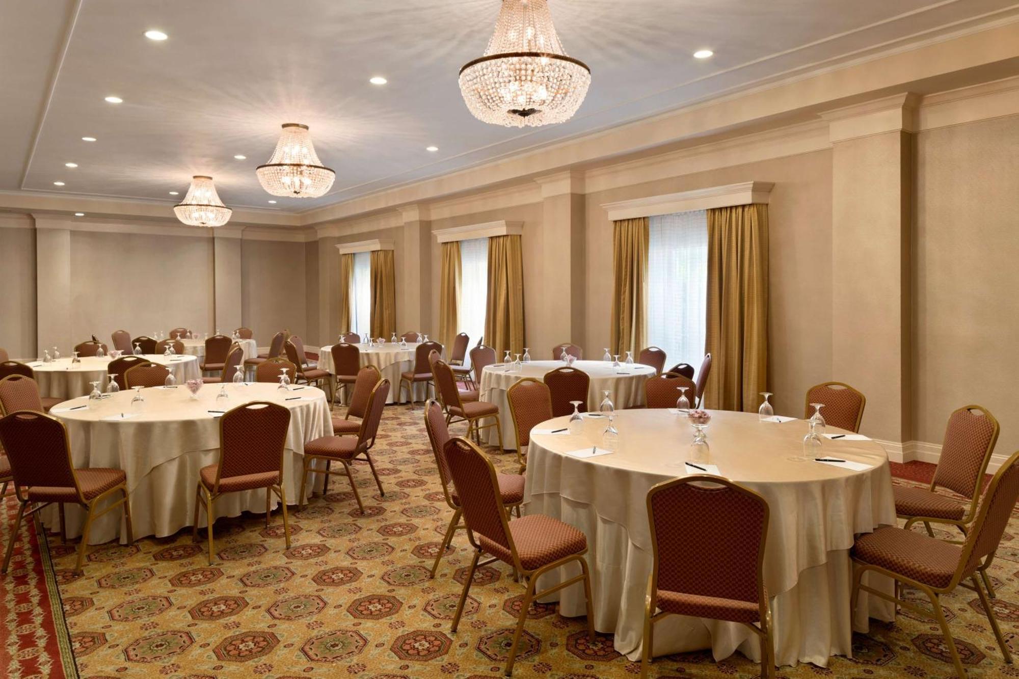 Hilton St. Louis Frontenac Buitenkant foto