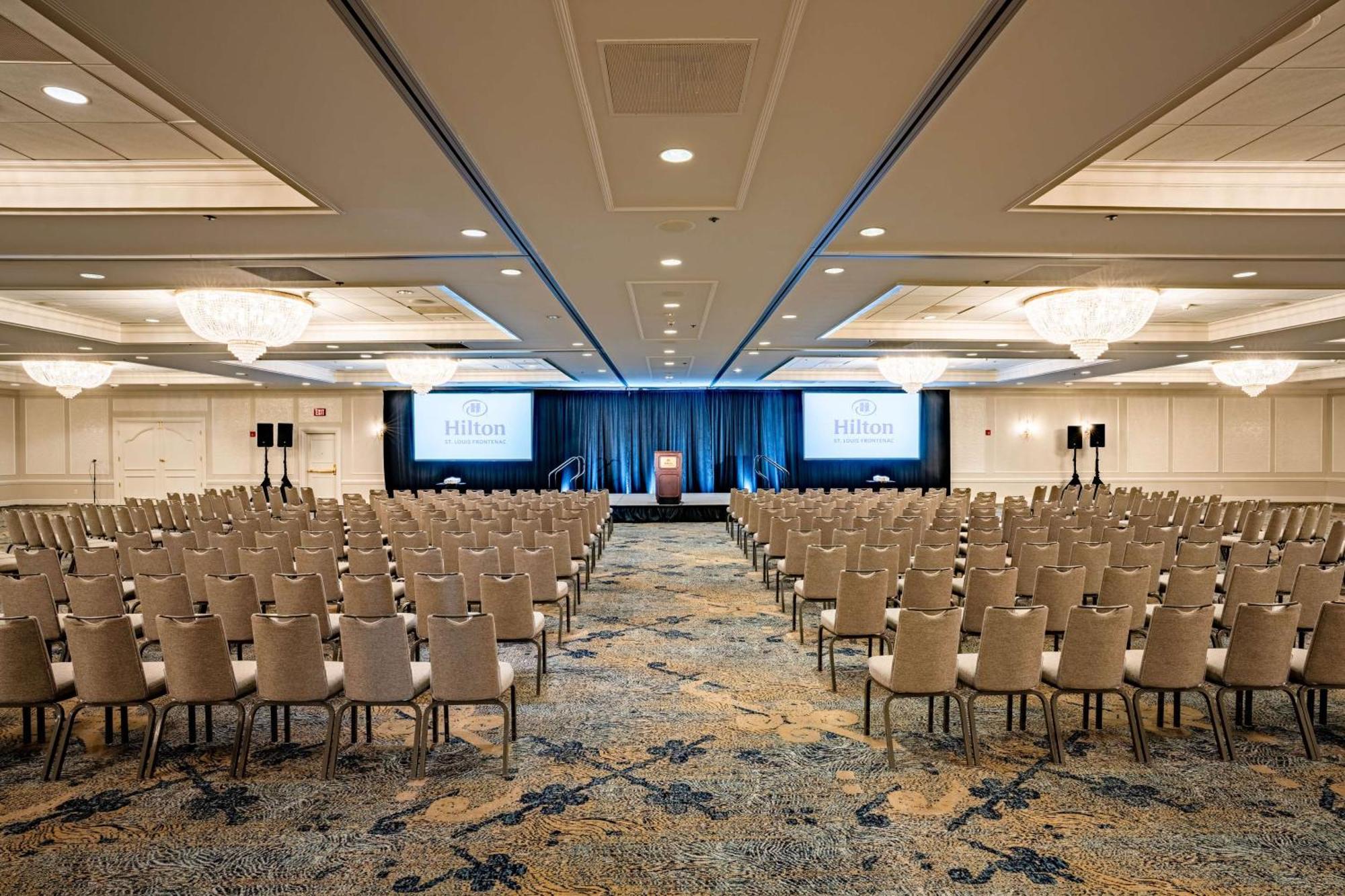 Hilton St. Louis Frontenac Buitenkant foto