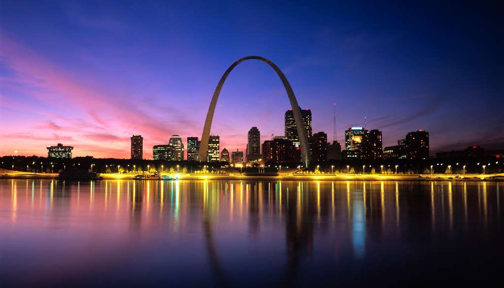 Hilton St. Louis Frontenac Buitenkant foto